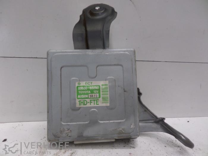 Used Automatic gearbox computer Toyota Land Cruiser 100 (J10) 4.2 TDI 100 24V Price € 150,00 Margin scheme offered by Verhoef Cars & Parts