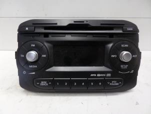 Used Radio CD player Kia Picanto (TA) 1.0 12V Price € 75,00 Margin scheme offered by Verhoef Cars & Parts