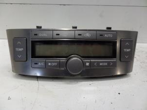 Usados Panel de control de calefacción Toyota Avensis Precio de solicitud ofrecido por Verhoef Cars & Parts