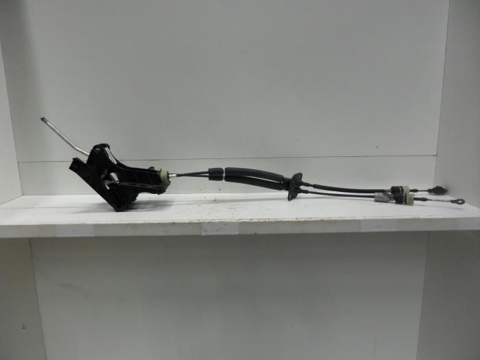Gearbox control cable from a Suzuki Splash 1.3 DDiS 16V 2008