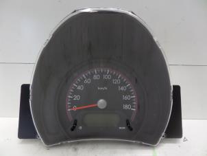 Begagnade Instrumentpanel Suzuki Alto 1.0 12V Pris på förfrågan erbjuds av Verhoef Cars & Parts