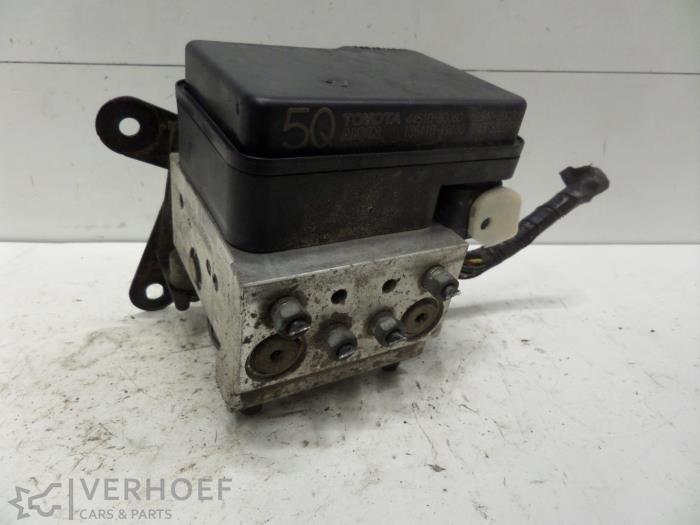 Gebrauchte ABS Pumpe Toyota Land Cruiser (J12) 3.0 D-4D 16V Preis € 200,00 Margenregelung angeboten von Verhoef Cars & Parts