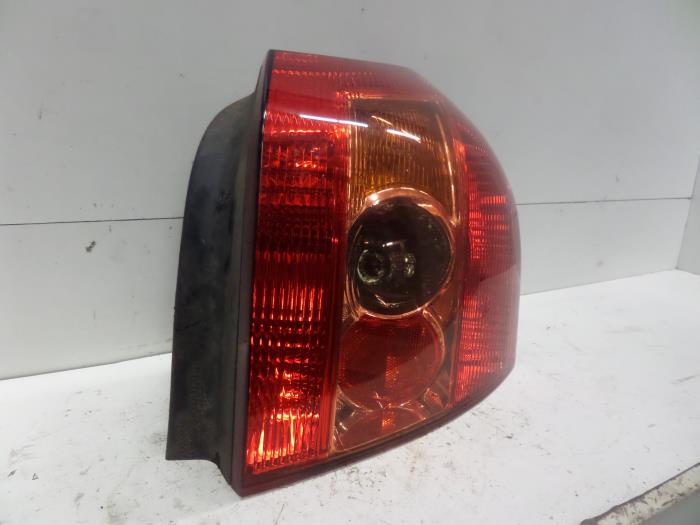 Used Toyota Corolla E12 1 6 16v Vvt I Taillight Right Verhoef Taillight Right From A Toyota Corolla E12 1 6 16v Vvt I 2006