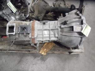 Used Gearbox Toyota Hi-lux IV 2.5 D4-D 16V 4x4 Price on request offered by Verhoef Cars & Parts