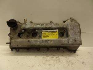 Used Rocker cover Toyota Corolla Verso (E12) 1.6 16V VVT-i Price on request offered by Verhoef Cars & Parts