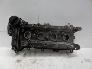 Used Rocker cover Daihatsu Materia 1.5 16V Price on request offered by Verhoef Cars & Parts