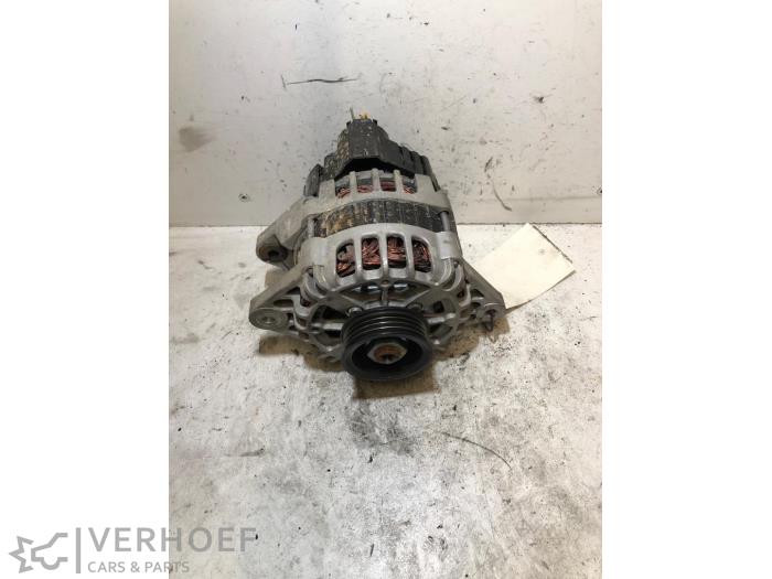 Dynamo van een Hyundai i10 (F5) 1.2i 16V 2011
