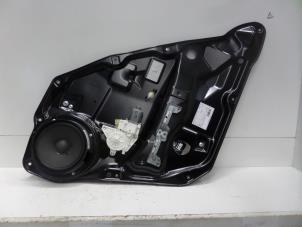 Used Rear door window mechanism 4-door, left Mercedes R (W251) 3.0 320 CDI 24V 4-Matic Price on request offered by Verhoef Cars & Parts