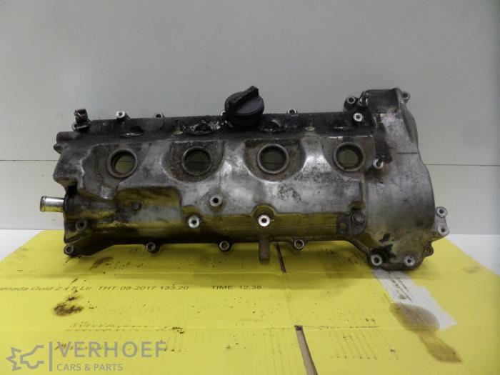 Usagé Couvercle soupapes Toyota Corolla Verso (R10/11) 2.2 D-4D 16V Prix sur demande proposé par Verhoef Cars & Parts