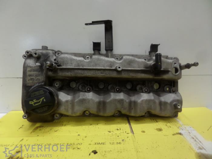 Usagé Couvercle soupapes Hyundai i30 Crosswagon (WWH) 1.6 CRDi 16V VGT HP Prix € 40,00 Règlement à la marge proposé par Verhoef Cars & Parts