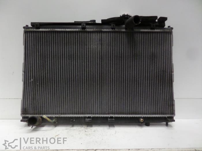 Usagé Radiateur Hyundai Santa Fe II (CM) 2.2 CRDi 16V 4x4 Prix € 50,00 Règlement à la marge proposé par Verhoef Cars & Parts