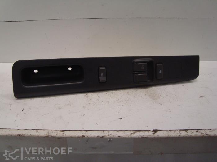 Usados Interruptor combinado de ventanillas Isuzu D-Max 2.5 D Precio de solicitud ofrecido por Verhoef Cars & Parts