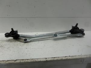 Gebrauchte Scheibenwischer Mechanik Hyundai i20 (GBB) 1.2i 16V Preis auf Anfrage angeboten von Verhoef Cars & Parts
