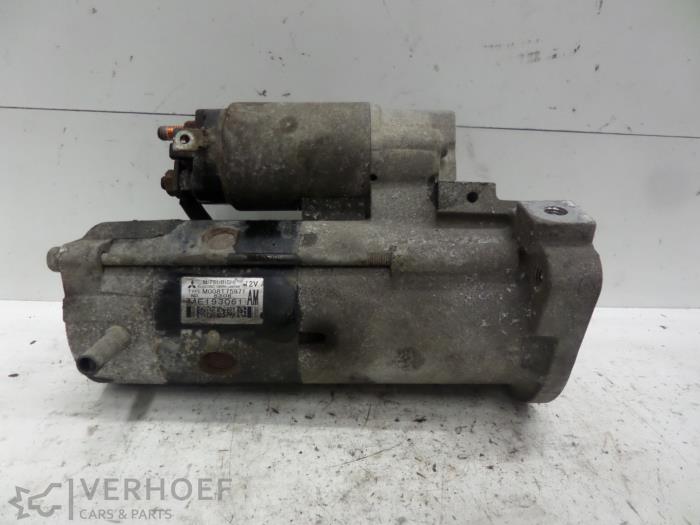 Used Starter Mitsubishi Canter 3.0 Di-D 16V Price € 151,25 Inclusive VAT offered by Verhoef Cars & Parts