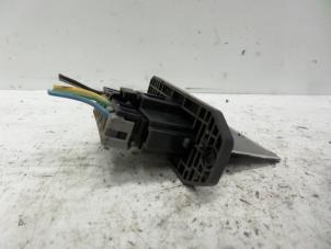 Used Heater resistor Mitsubishi Canter 3.0 Di-D 16V Price on request offered by Verhoef Cars & Parts