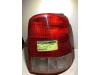 Kia Carnival 2 (FIB/FLD) 2.5 V6 24V Feu arrière droit