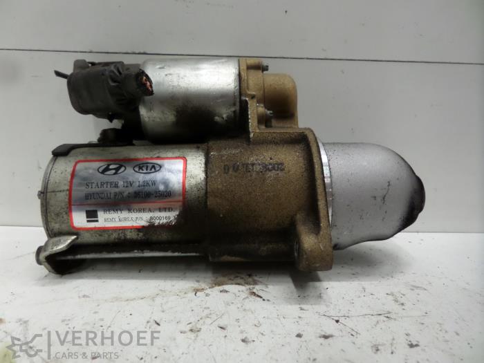 Gebrauchte Anlasser Kia Carens III (FG) 2.0i CVVT 16V Preis € 30,00 Margenregelung angeboten von Verhoef Cars & Parts