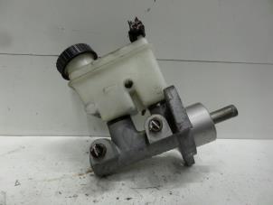 Used Master cylinder Chevrolet Nubira (J200) 1.8 16V Price € 35,00 Margin scheme offered by Verhoef Cars & Parts