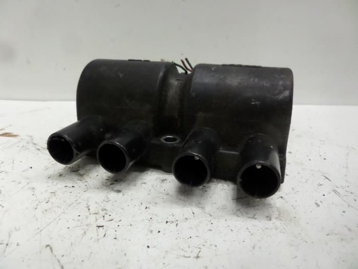 Ignition coil from a Daewoo Nubira (J200) 1.8 16V 2004