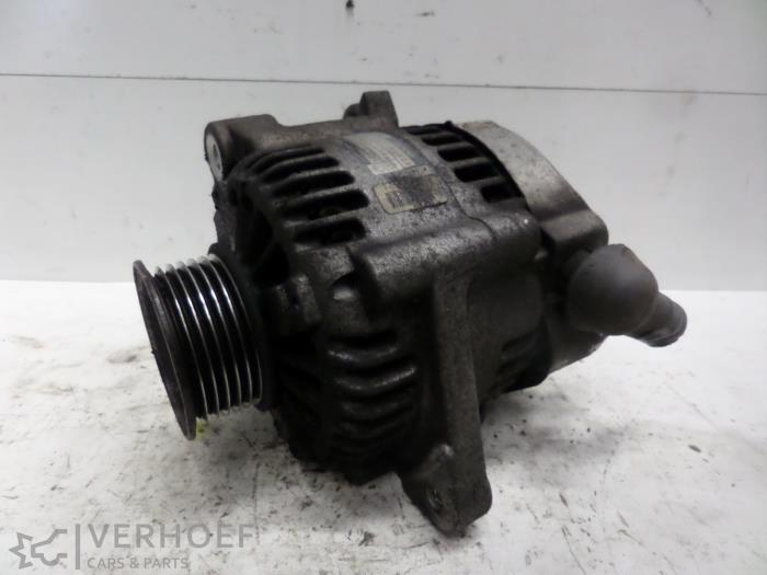 Używane Pradnica Daihatsu Terios (J2) 1.5 16V DVVT 4x2 Euro 4 Cena € 40,00 Procedura marży oferowane przez Verhoef Cars & Parts
