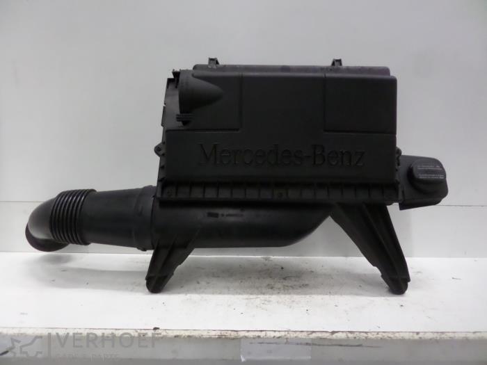 Gebrauchte Luftfiltergehäuse Mercedes Vito (639.6) 2.2 111 CDI 16V Preis auf Anfrage angeboten von Verhoef Cars & Parts