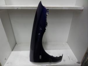 Used Front wing, right Mitsubishi Carisma 1.6i 16V Price on request offered by Verhoef Cars & Parts