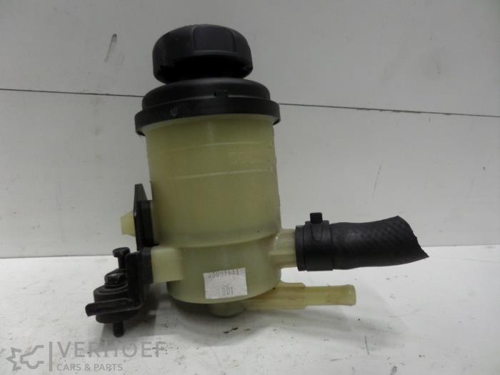 Gebrauchte Lenkkraftverstärker Ölbehälter Kia Carens III (FG) 2.0i CVVT 16V Preis auf Anfrage angeboten von Verhoef Cars & Parts