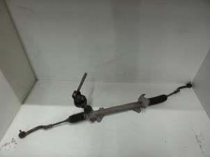 Used Power steering box Nissan Qashqai (J10) 1.6 16V Price € 150,00 Margin scheme offered by Verhoef Cars & Parts
