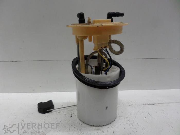 Gebrauchte Benzinpumpe Volkswagen Passat Variant (365) 1.6 TDI 16V Bluemotion Preis auf Anfrage angeboten von Verhoef Cars & Parts