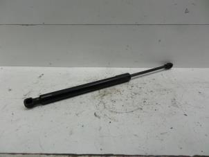 Used Rear gas strut, right Chevrolet Spark 1.0 16V Bifuel Price on request offered by Verhoef Cars & Parts