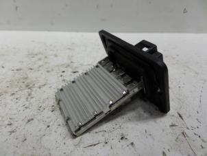 Used Heater resistor Hyundai i30 (FD) 1.4 CVVT 16V Price on request offered by Verhoef Cars & Parts