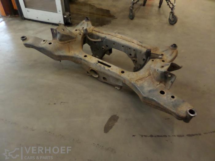 Gebrauchte Unterrahmen Nissan Qashqai (J10) 2.0 16V 4x4 Preis € 200,00 Margenregelung angeboten von Verhoef Cars & Parts
