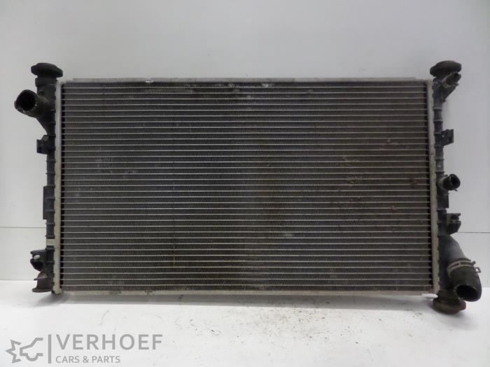 Usagé Radiateur Ford Transit Connect 1.8 TDCi 90 DPF Prix sur demande proposé par Verhoef Cars & Parts