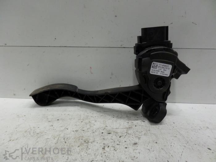 Begagnade Gaspedalsensor Ford Transit Connect 1.8 TDCi 90 DPF Pris på förfrågan erbjuds av Verhoef Cars & Parts