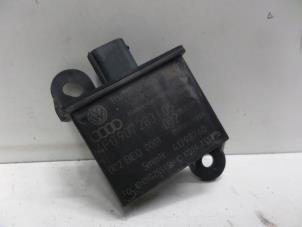 Used Tyre pressure sensor Audi Q7 (4LB) 6.0 TDI V12 48V Price on request offered by Verhoef Cars & Parts