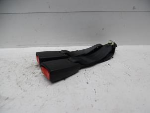 Used Rear seatbelt buckle, left Honda Logo (GA33) 1.3 Price on request offered by Verhoef Cars & Parts