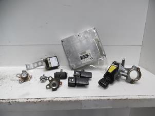 Used Set of cylinder locks (complete) Toyota MR2 (ZZW30) 1.8 16V VT-i Price € 200,00 Margin scheme offered by Verhoef Cars & Parts