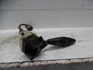Used Wiper switch Ssang Yong Korando Cabrio (KJ) 2.9 TD Price € 50,00 Margin scheme offered by Verhoef Cars & Parts