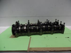 Used Camshaft kit Mercedes Sprinter 3,5t (906.63) 515 CDI 16V Price on request offered by Verhoef Cars & Parts