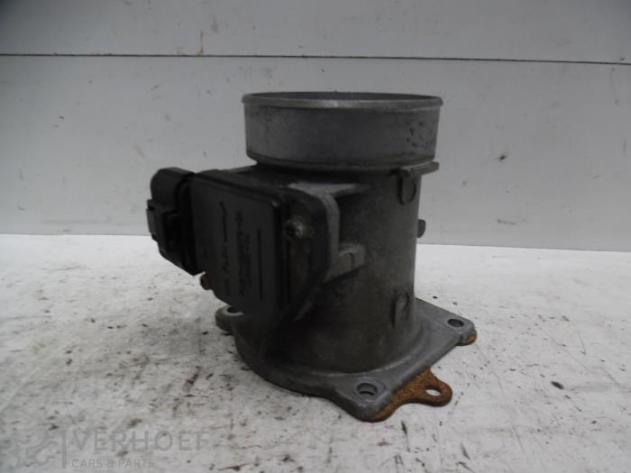 Begagnade Luftflödesmätare Mazda 626 (GF12) 1.8i 16V Pris på förfrågan erbjuds av Verhoef Cars & Parts