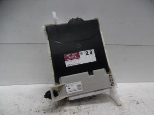 Used Fuse box Toyota Verso S 1.33 16V Dual VVT-I Price on request offered by Verhoef Cars & Parts