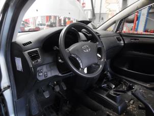 Gebrauchte Airbag Set + Modul Toyota Avensis Verso (M20) 2.0 D-4D 16V Preis auf Anfrage angeboten von Verhoef Cars & Parts