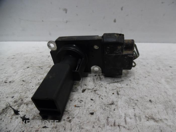 Gebrauchte Luftmengenmesser Toyota Land Cruiser 100 (J10) 4.2 TDI 100 24V Preis auf Anfrage angeboten von Verhoef Cars & Parts