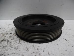 Used Crankshaft pulley Chevrolet Captiva (C100) 2.4 16V 4x4 Price on request offered by Verhoef Cars & Parts