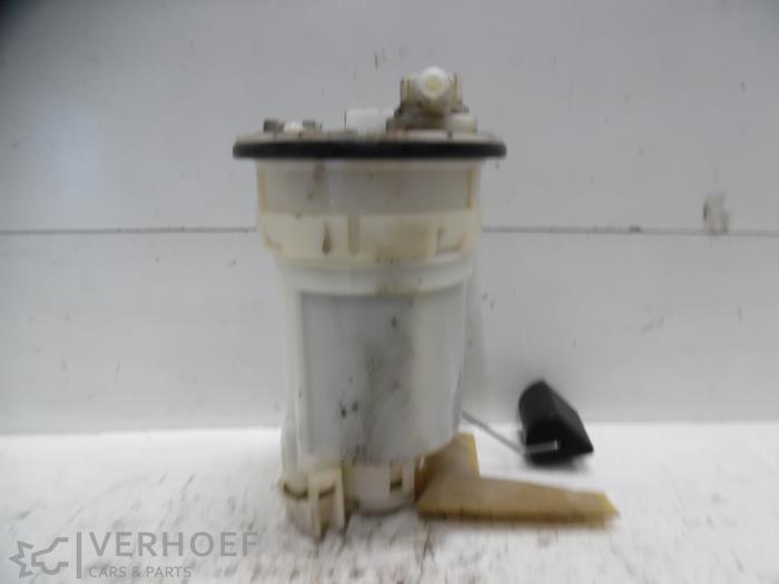Gebrauchte Benzinpumpe Toyota Corolla Wagon (E12) 1.6 16V VVT-i Preis € 50,00 Margenregelung angeboten von Verhoef Cars & Parts