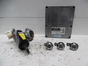 Used Set of cylinder locks (complete) Toyota Yaris Verso (P2) 1.3 16V Price € 100,00 Margin scheme offered by Verhoef Cars & Parts