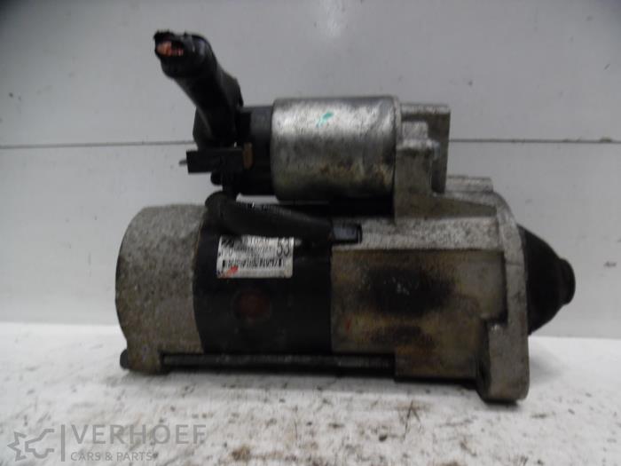 Used Starter Mitsubishi L-200 2.5 DI-D 4x4 Price on request offered by Verhoef Cars & Parts