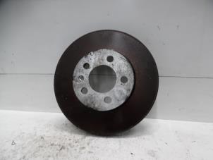Used Front brake disc Seat Ibiza ST (6J8) 1.2 TDI Ecomotive Price on request offered by Verhoef Cars & Parts