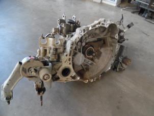 Used Gearbox Toyota Corolla Verso (R10/11) 2.0 D-4D 16V Price on request offered by Verhoef Cars & Parts