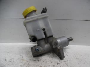 Used Master cylinder Chevrolet Nubira Wagon (J100) 1.6 16V Price on request offered by Verhoef Cars & Parts